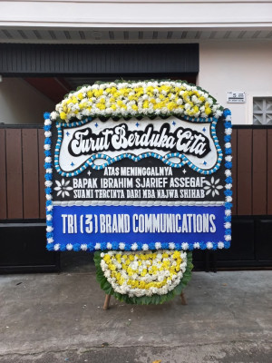 Papan Bunga Duka di Tembagapura